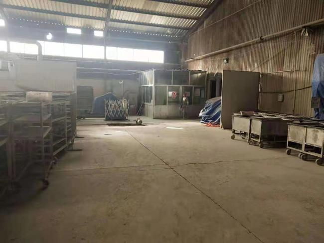 生產(chǎn)車(chē)間設(shè)備展示